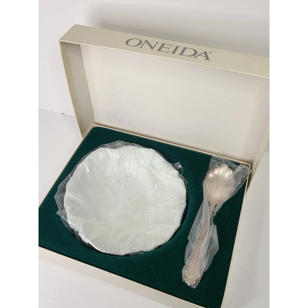 Oneida silverplate server